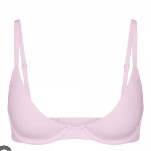 Skims fits everybody plunge bra in cherry blossom